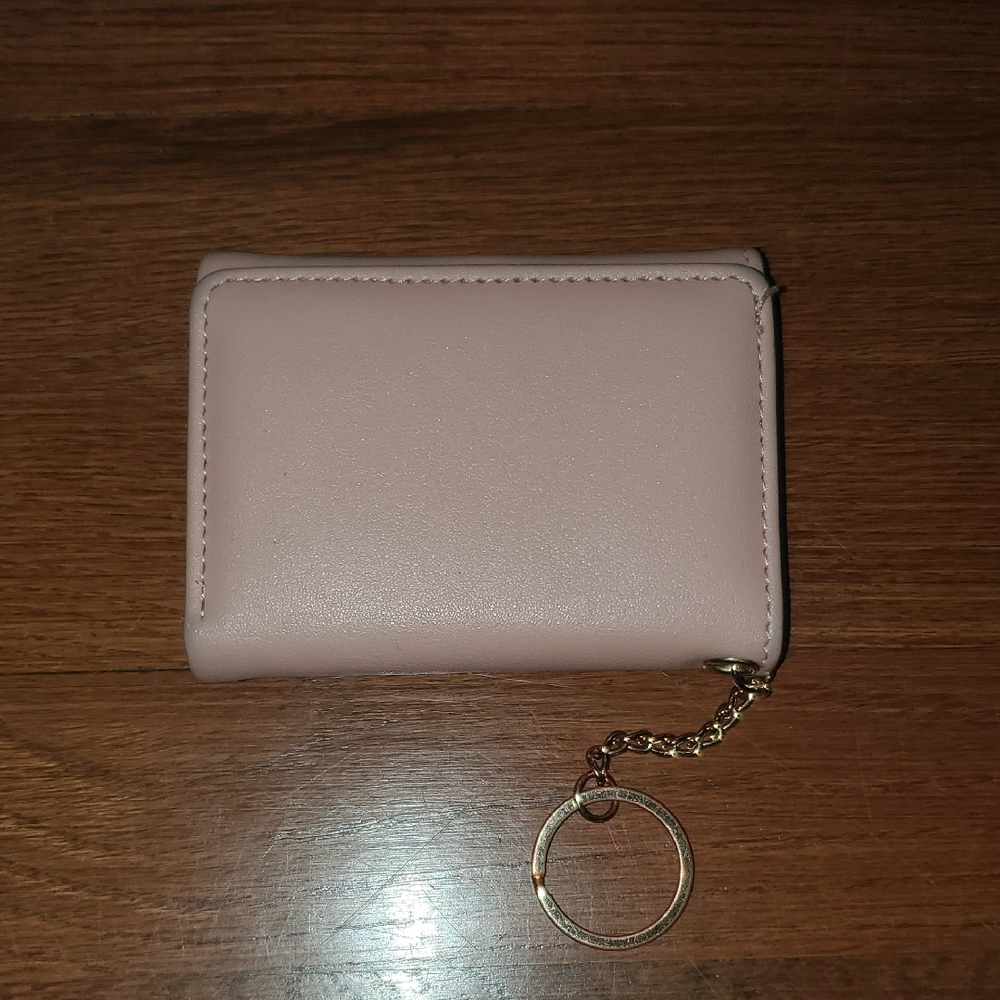 Elegant Cream Card Holder with Keychain